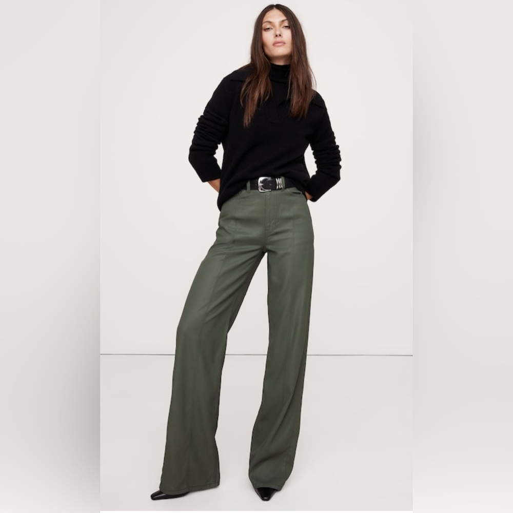 BANANA REPUBLIC THE COATED DENIM PINTUCK JEAN